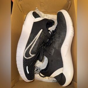Nike Black and White Athletic Shoes